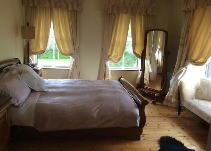 Keyfield House Bed & Breakfast